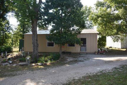 Farm and Ranch in Hickory County, Missouri