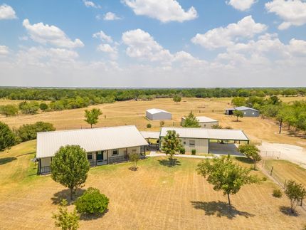 Farm and Ranch in Milam County, Texas