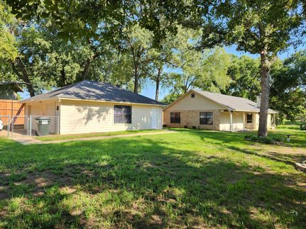 Farm and Ranch in Smith County, Texas