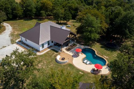 House in Robertson County, Texas