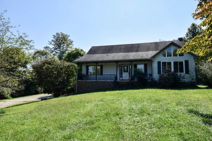 Farm and Ranch in Macon County, Tennessee