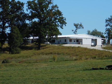 Farm and Ranch in Izard County, Arkansas