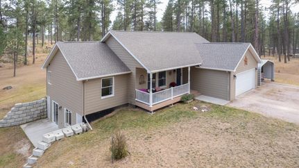 Land in Custer County, South Dakota