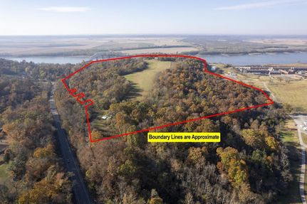 Land in Randolph County, Illinois