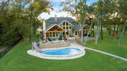 House in Navarro County, Texas