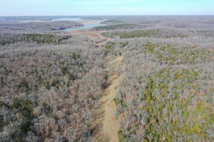 Land in Saint Clair County, Missouri