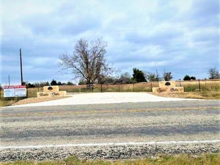 Lakefront Property for sale in Milam County, Texas