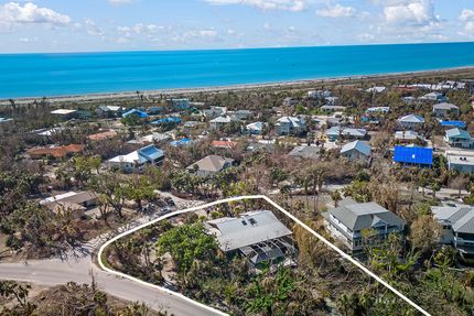 Land in Lee County, Florida