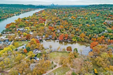 Homesite for sale in Travis County, Texas