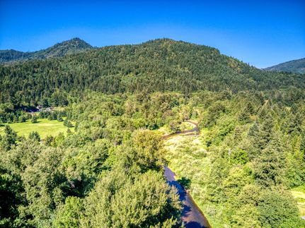 Homesite in Douglas County, Oregon