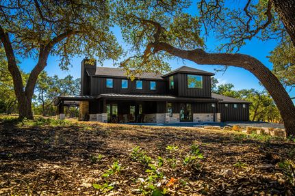 Farm and Ranch in Gillespie County, Texas
