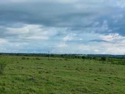 Farm and Ranch in Gonzales County, Texas