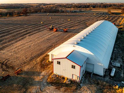 Farm and Ranch in Warren County, Illinois