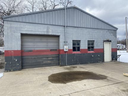 Farm and Ranch in Marion County, Illinois