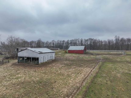 Farm and Ranch in Macon County, Tennessee