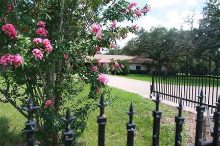 Farm and Ranch in Colorado County, Texas