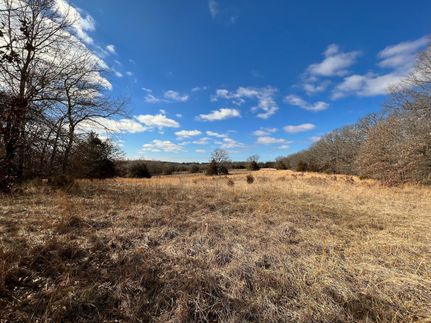 Farm and Ranch in Benton County, Missouri