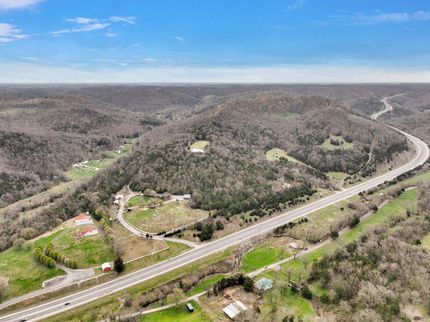 Farm and Ranch in DeKalb County, Tennessee