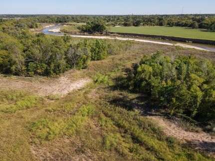 Lakefront Property in Oklahoma County, Oklahoma