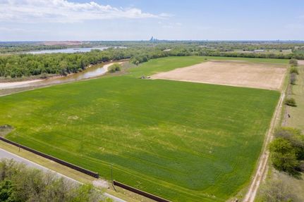 Farm and Ranch in Oklahoma County, Oklahoma