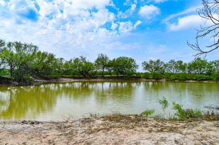Farm and Ranch in Dimmit County, Texas