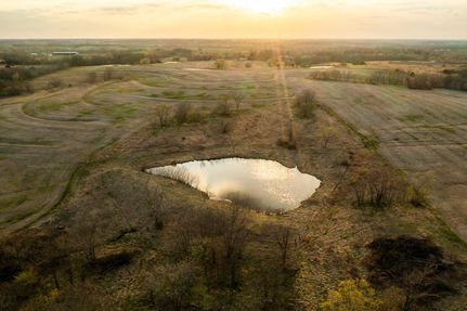 Farm and Ranch in Caldwell County, Missouri