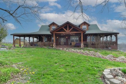 Farm and Ranch in Wright County, Missouri