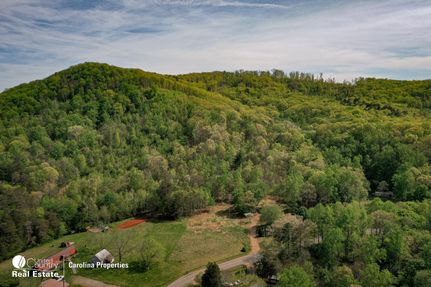 Farm and Ranch in Iredell County, North Carolina
