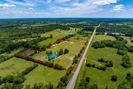 Farm and Ranch in Henderson County, Texas