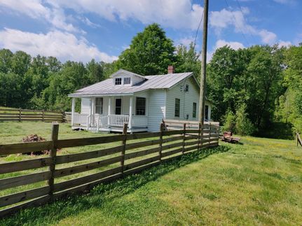 Farm and Ranch in Hanover County, Virginia
