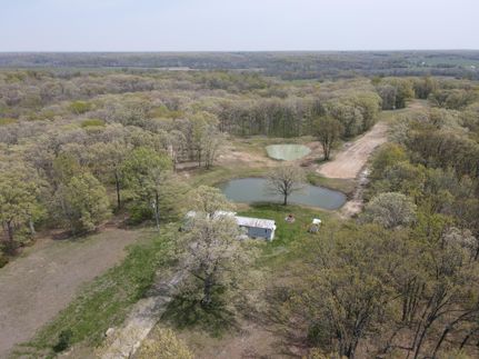 Farm and Ranch in Howard County, Missouri