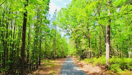 Farm and Ranch in Appomattox County, Virginia