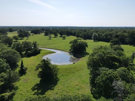Farm and Ranch in Falls County, Texas