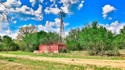 House in Hood County, Texas