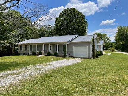 Farm and Ranch in Grundy County, Tennessee