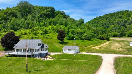 Farm and Ranch in Winona County, Minnesota