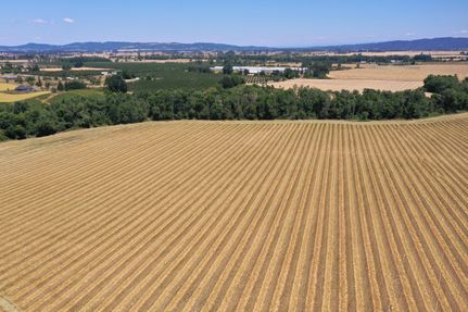 Farm and Ranch in Polk County, Oregon
