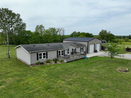 Farm and Ranch in Pope County, Illinois