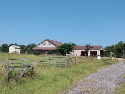 Farm and Ranch in Henry County, Alabama