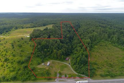 Farm and Ranch in Wayne County, Tennessee