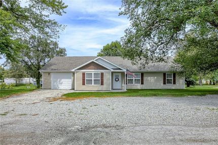 Farm and Ranch in Caldwell County, Missouri