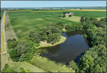 Farm and Ranch in Tazewell County, Illinois