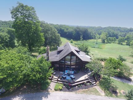 House in Gallatin County, Illinois