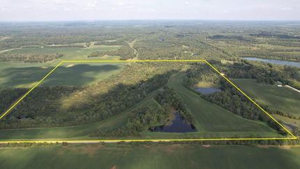 Farm and Ranch in Gibson County, Indiana