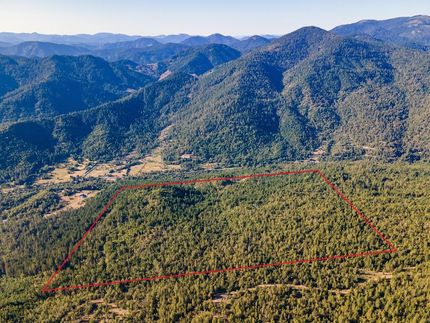 Land in Josephine County, Oregon