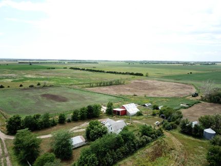 Land in Bon Homme County, South Dakota