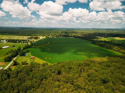 Farm and Ranch in Coffee County, Tennessee