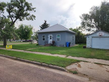 Farm and Ranch in McCook County, South Dakota