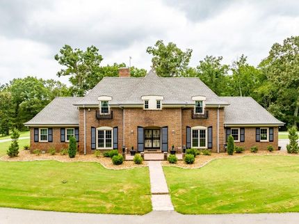 Farm and Ranch in Decatur County, Tennessee
