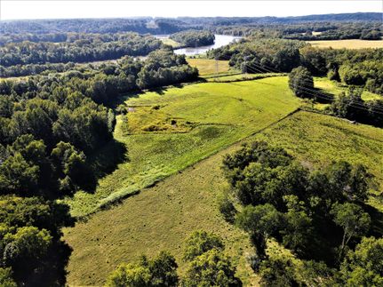 Land in Humphreys County, Tennessee